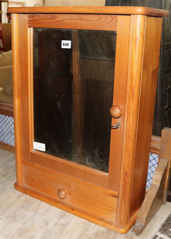 Bathroom cabinet with mirror